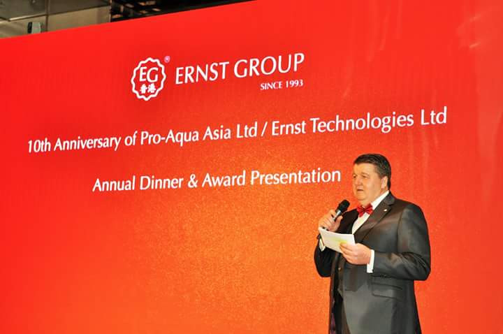 2015 ET brand celebration: presenter on stage